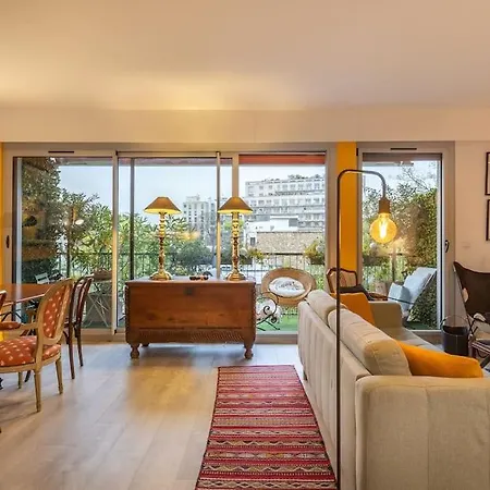 L'assomption De Charme Avec Balcon Apartment