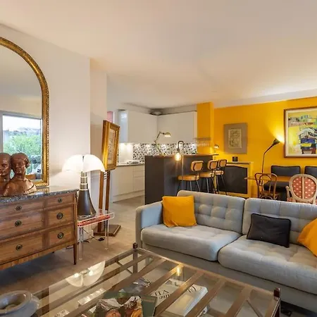 Apartment L'assomption De Charme Avec Balcon *