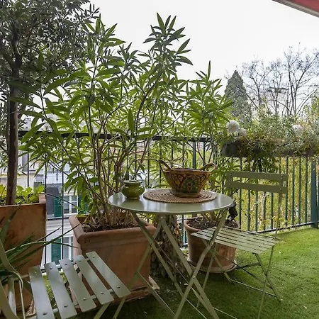 L'assomption De Charme Avec Balcon * パリ