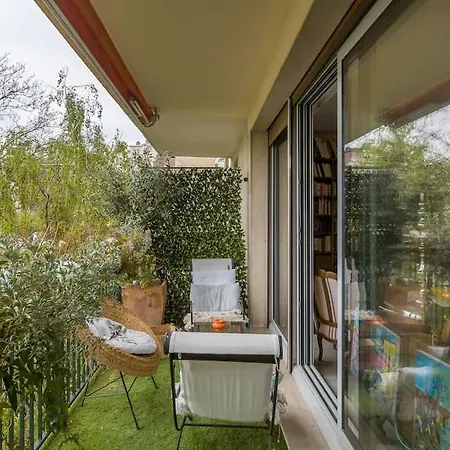 Апартаменты L'assomption De Charme Avec Balcon *